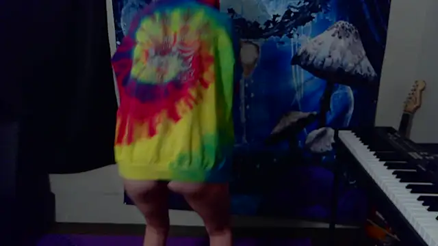  hellostormy  online show from 11/12/25, 12:09