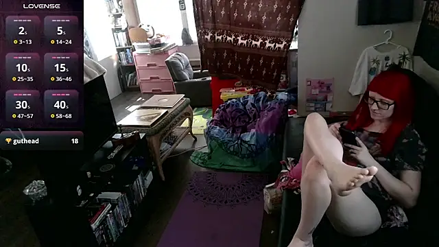  hellostormy  online show from 03/22/25, 07:42