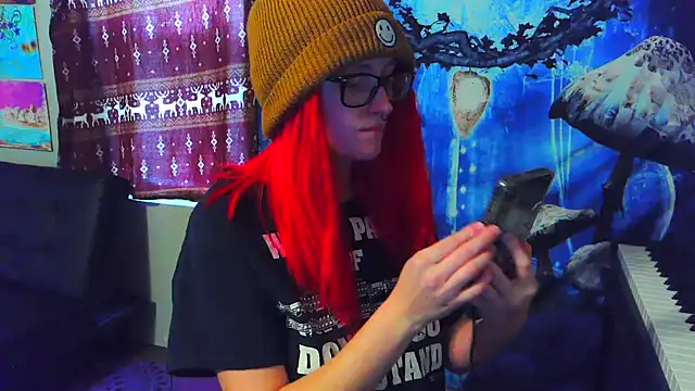  hellostormy  online show from 10/25/25, 06:52