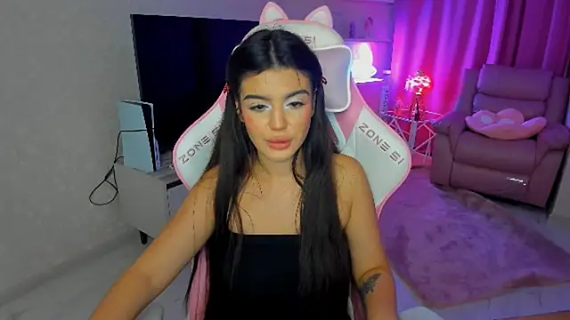 AlluringAriel online show from 09/28/25, 07:43