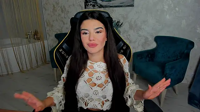 AlluringAriel online show from 10/13/25, 07:37