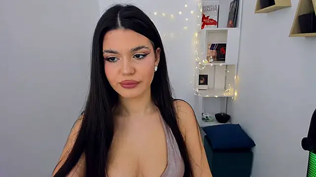 AlluringAriel online show from 03/22/25, 12:35