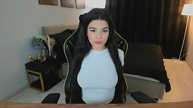 AlluringAriel online show from 10/01/25, 08:13