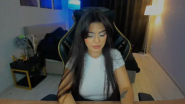 AlluringAriel online show from 09/27/25, 07:42