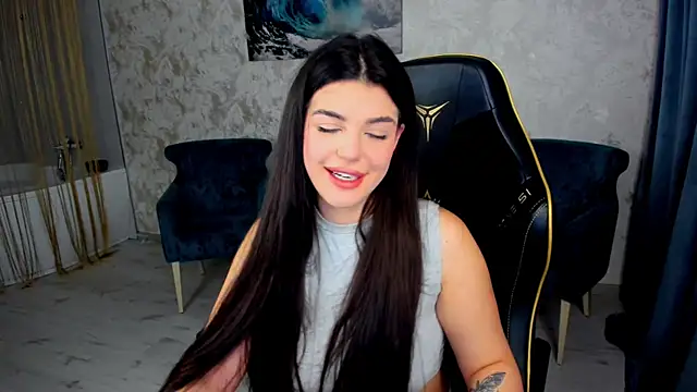 AlluringAriel online show from 03/28/26, 07:26