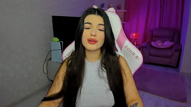 AlluringAriel online show from 04/09/26, 11:27