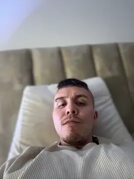 adam-rivera online show from 04/13/26, 04:38