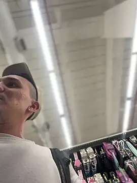 Snapshot of adam-rivera chatting on 01/06/26, 01:20 adam-rivera online show from 01/06/26, 01:20