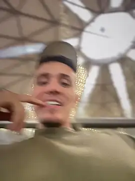 Snapshot of adam-rivera chatting on 11/30/25, 10:10 adam-rivera online show from 11/30/25, 10:10