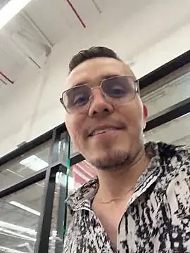 adam-rivera online show from 03/04/26, 08:16