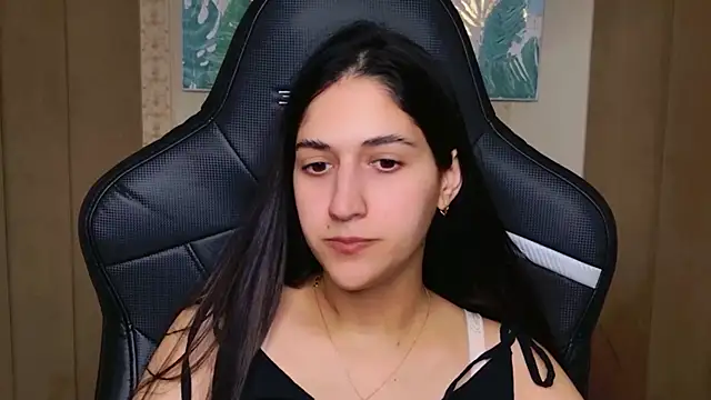 Teresa Stane online show from 12/17/25, 05:34