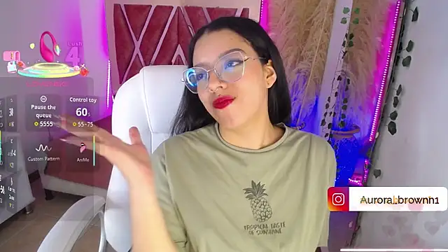 Aurora Brownn online show from 10/13/25, 04:47