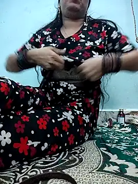 Haniya-143 online show from 11/15/25, 12:58