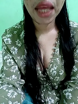 Haniya-143 online show from 04/28/26, 06:12