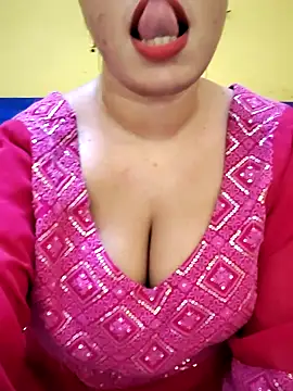 Haniya-143 online show from 09/18/25, 08:45