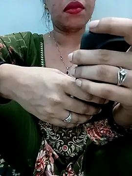 Haniya-143 online show from 11/25/25, 09:48