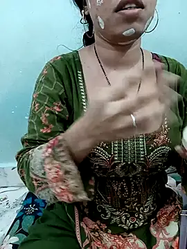 Haniya-143 online show from 12/21/25, 11:16