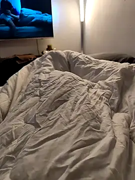 ariel-rick online show from 12/19/25, 10:23