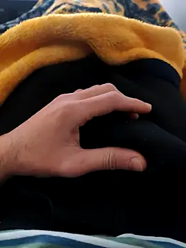 ariel-rick online show from 11/23/25, 10:25