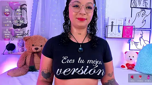 Mari Sweett online show from 05/21/26, 04:59