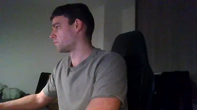 Snapshot of The_big_viking_ chatting on 02/13/25, 09:27 The big viking online show from 02/13/25, 09:27