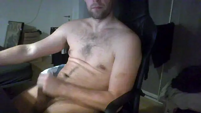 Snapshot of The_big_viking_ chatting on 03/13/25, 12:59 The big viking online show from 03/13/25, 12:59