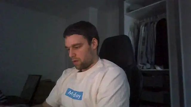 Snapshot of The_big_viking_ chatting on 01/10/25, 12:36 The big viking online show from 01/10/25, 12:36