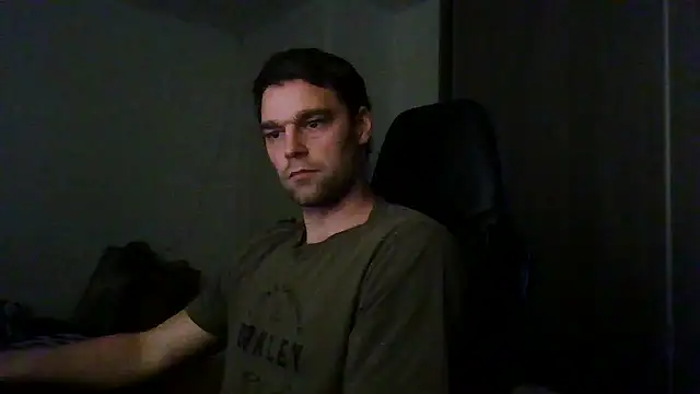 Snapshot of The_big_viking_ chatting on 01/21/25, 08:54 The big viking online show from 01/21/25, 08:54