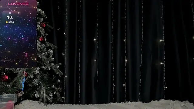 Snapshot of LadyHottCum chatting on 01/31/25, 11:13 LadyHottCum online show from 01/31/25, 11:13