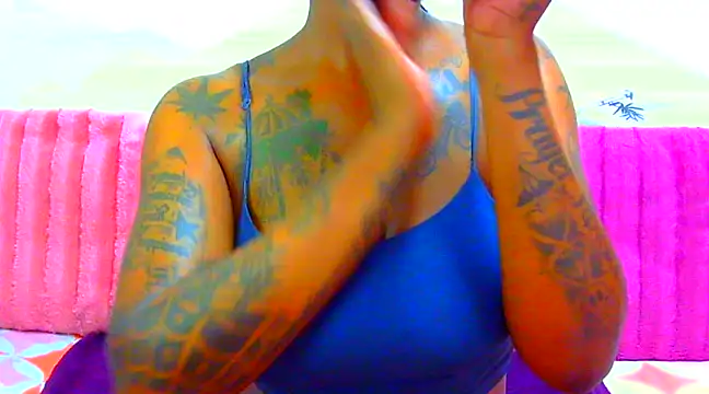 TattoedGoddessxx online show from 03/10/25, 06:23