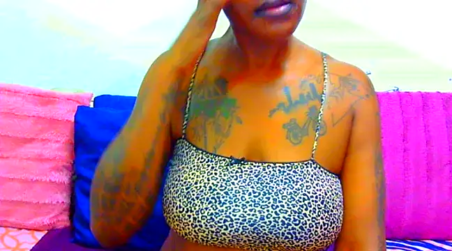 TattoedGoddessxx online show from 02/28/25, 12:54