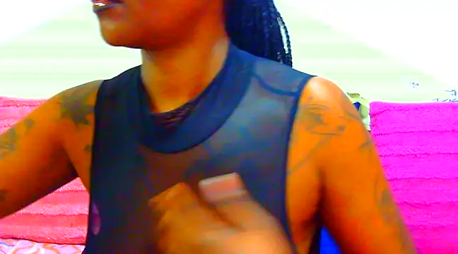 TattoedGoddessxx online show from 02/10/25, 09:36