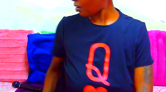 TattoedGoddessxx online show from 03/09/25, 06:43