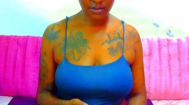 TattoedGoddessxx online show from 03/16/25, 12:00