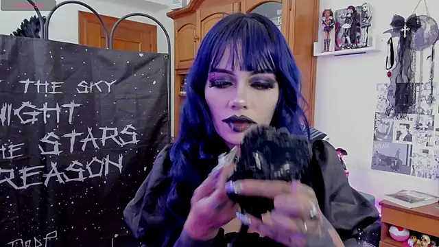 Snapshot of _sakae_ chatting on 06/07/26, 09:36 sakae online show from 06/07/26, 09:36