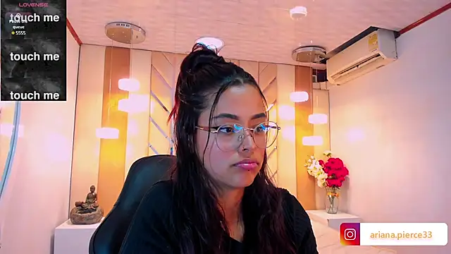 Ariana Pierce online show from 03/06/25, 05:35