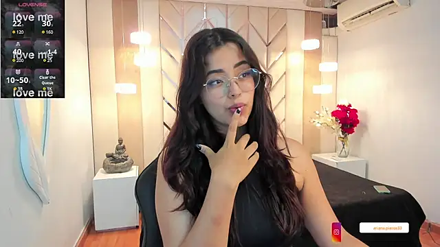 Ariana Pierce online show from 03/03/25, 05:05