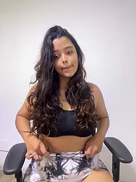 Ariana Pierce online show from 05/16/26, 08:52