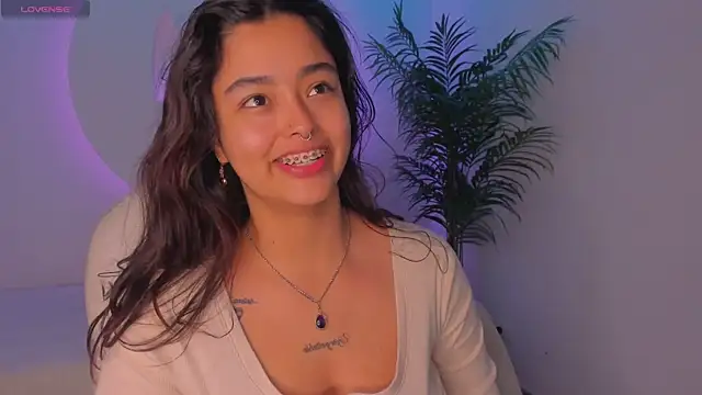 Ariana Pierce online show from 10/29/25, 12:26