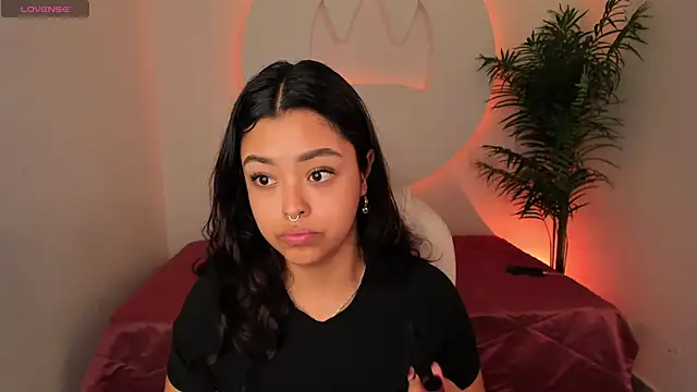 Ariana Pierce online show from 12/14/25, 12:44