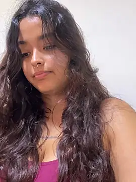 Ariana Pierce online show from 05/17/26, 03:12