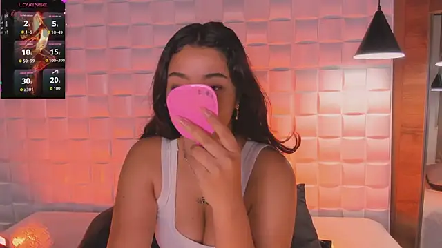 Ariana Pierce online show from 09/11/25, 12:49