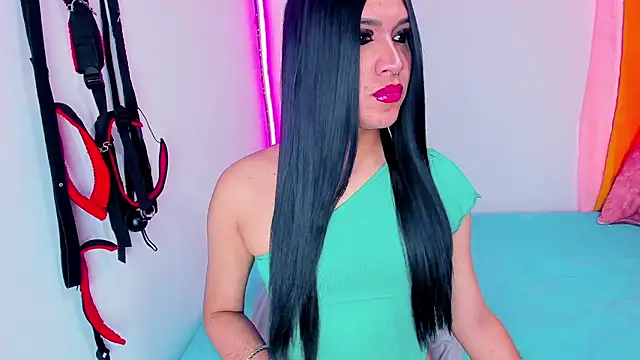 Candace Queen online show from 11/03/25, 03:26