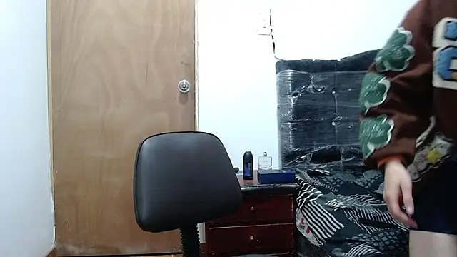 pervertsteens3 online show from 11/07/25, 07:13