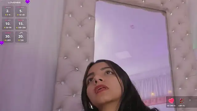 anchela-garcia1 online show from 11/06/25, 03:05