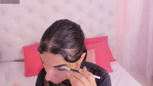 anchela-garcia1 online show from 09/19/25, 12:20