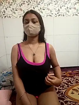 Snapshot of Alina_398 chatting on 02/20/25, 04:25 Alina 398 online show from 02/20/25, 04:25