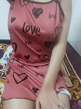 Snapshot of Alina_398 chatting on 03/07/25, 03:18 Alina 398 online show from 03/07/25, 03:18