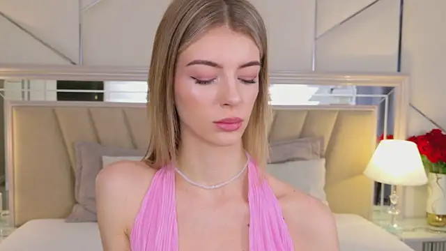 MeganMour online show from 03/06/26, 05:08