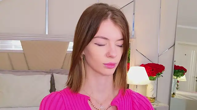 MeganMour online show from 11/25/25, 05:02